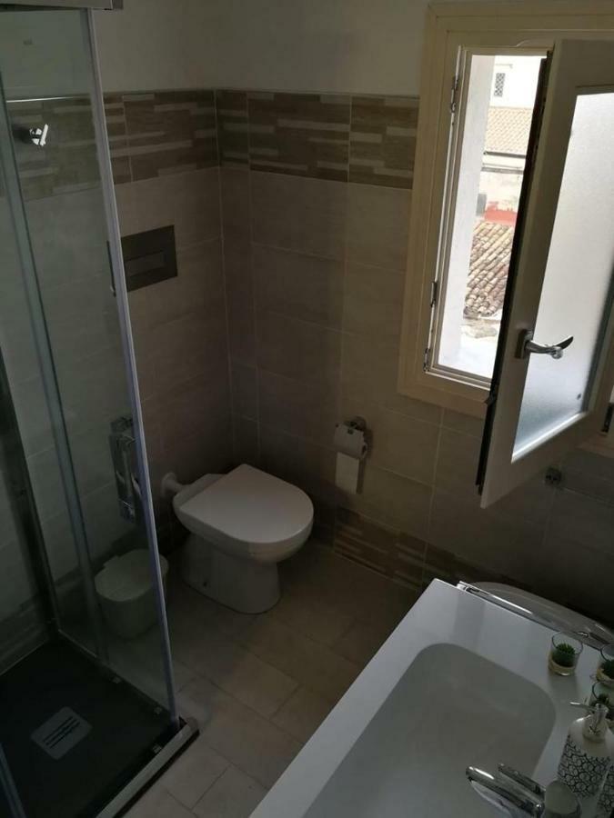 Sopra I Tetti Di Ballaro Apartment Palermo